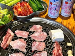 -唯成•韩国炭火烤肉 유성고기