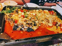 -里岛烤鱼(东港凯虹广场店)