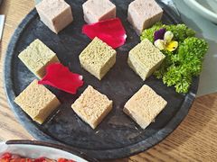 三色豆立方-盡膳口福跷脚牛肉火锅(晶耀前滩店)