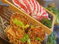 -湊湊火锅·茶憩(打浦桥日月光店)