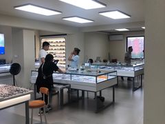 -潘多拉眼镜·蔡司依视路明月(潘家园店)