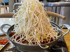 -吴草鸡爪오초닭발韩食堂(融恒盈嘉中心店)