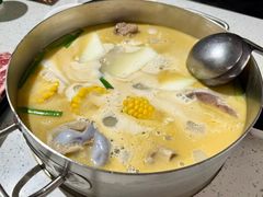 -肥仔文澳门猪骨煲(南京西路店)