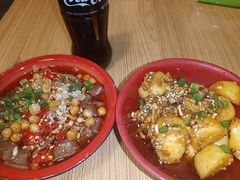 -拐枣巷小串串(财大店)