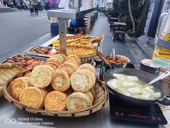 -钟方模白家肥肠粉(春熙店)