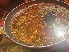 -何师烧烤Pro ·江湖川菜·小龙虾·精酿(太古里旗舰店)