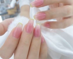 -H12 STAR日式美甲美睫专门店