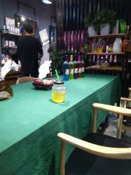 -MOVAN  HAIR莫凡匠人发型屋