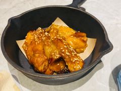 -必胜客(尹山湖歌林公园店)