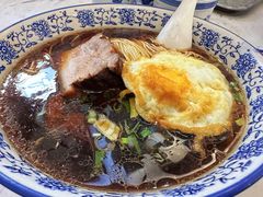 大排焖肉面-伟记奥面馆(养育巷店)