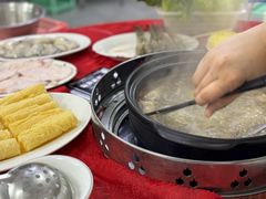 -花苑美食横琴生蚝火锅(拱北粤华路店)