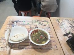 -刘老虎肉丸糊辣汤(总店)