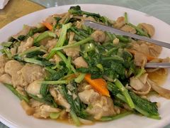 小白菜炒黄蘑-小城家宴
