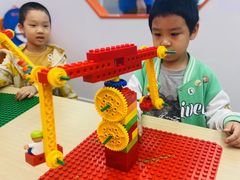 -斯坦星球AI编程·机器人科创·科学实验·信奥·思维·STEM·乐高·竞赛考级(长宁虹桥大融城荟聚中心)