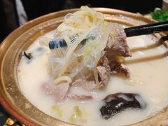 酸菜火锅面-小大董·烤鸭(凤凰汇店)