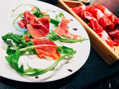 -淡尾·海鲜自助概念餐厅(虹桥南丰城店)