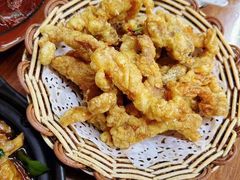 -胡子饮食店