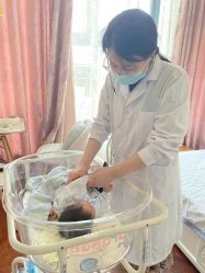 -菁幼月子会所(儿童医院店)