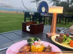 -JW万豪厨房餐厅·滨海草坪烧烤·海鲜·海景(三亚绿发山海天JW万豪酒店)