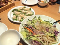 -关东小磨东北菜(上海长风大悦城店)