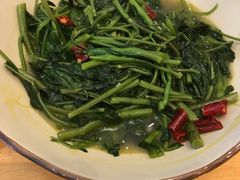 -乌镇那一年小院主题餐厅(甘泉西路店)