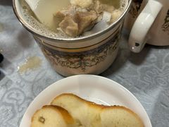 -汗腾格里·风味餐厅(新疆驻京办店)