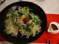 羽衣甘蓝沙拉-馋遇江南·精致湖景雅宴(东方之门店)