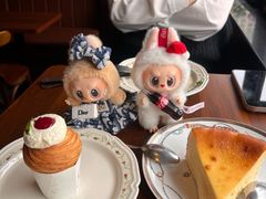 -VERIE BAKEHOUSE