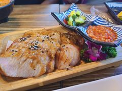 金牌炭烧秘制猪颈肉-Hi YOU你的饭局泰餐厅(雍和宫店)