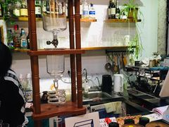 -84那年咖啡馆(李沧万达店)