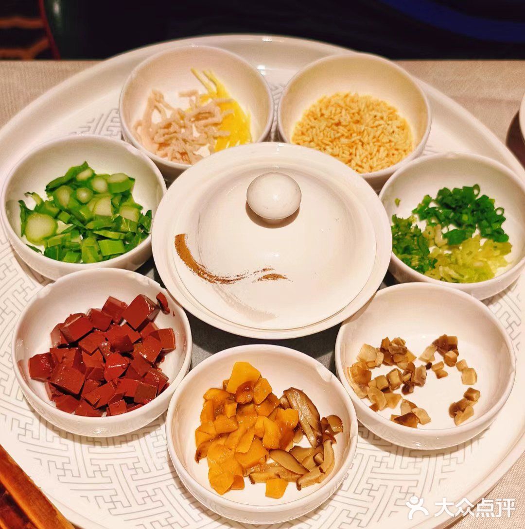 我大深圳!所有人一定要来吃大鸽饭