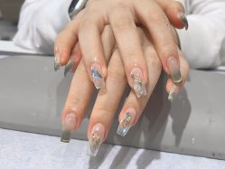 -艾珂·美甲美睫