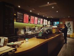 -星巴克(宁波东门银泰店)