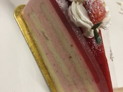 -蓝小轩蛋糕·面包(趣春店)