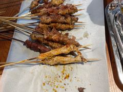 -京狮炙燥·精酿烧烤(首经贸店)