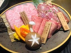 -山川小町·极番烧肉(新地假日广场店)