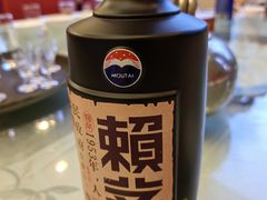 -东豪园林海鲜酒家(南港路辅路店)