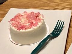 春樱莓莓蛋糕-星巴克(嘉兴平湖吾悦广场店)