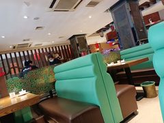 大堂-粥全粥到海鲜家常菜·海肠捞饭(嫩江路店)