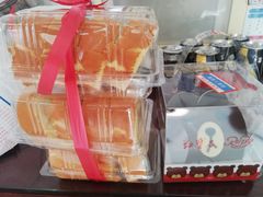 -红宝石·鲜奶小方·海派西点房(浦三店)