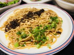 燃面配汤-三江两海老火锅(北京首店)