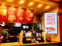 -The Habit Burger Grill 哈比特汉堡(爱琴海店)
