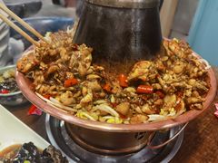-超越炭火牛蛙火锅鸡(河东店)