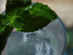 -格兰酒吧Glen Bar