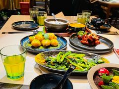 -荟廷·晶萃(陆家嘴尚悦湾店)