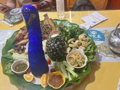 -沐毫傣泐云南菜孔雀宴•手抓饭傣味烧烤(曼听公园店)