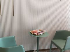 -奈雪的茶(百盛店)