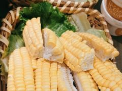 -湊湊火锅·茶憩(打浦桥日月光店)