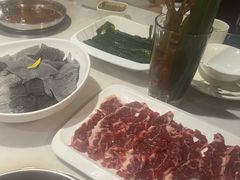 鲜牛肉-围炉夜话·潮汕卤水火锅(榕江店)