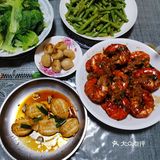 记录一天的晚餐。清蒸新鲜鲍鱼